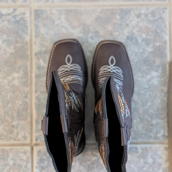 Brown Cowboy Heeled Boots with Sunflower Embroidery Women Size 38(6.5-7) - Picture 10 of 10